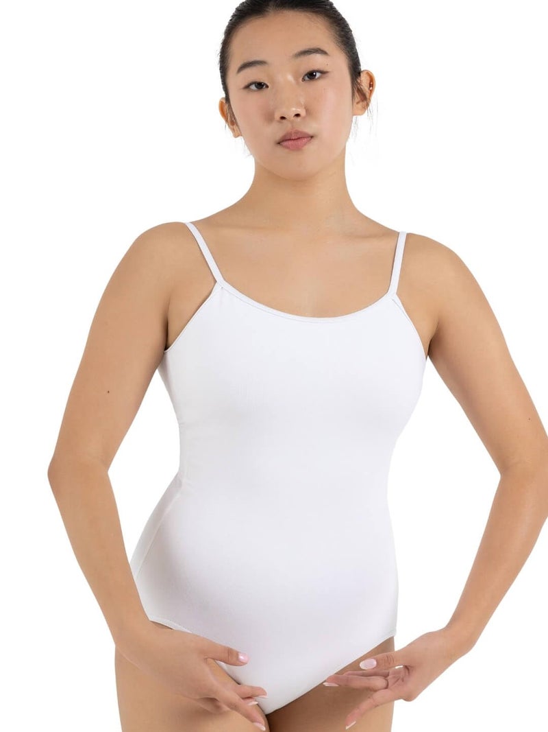 Capezio ليوتارد كاميسول مع أحزمة قابلة للتعديل للنساء من كابيزيو - تصميم مريح مع ياقة على شكل مغرفة لرياضة الجمباز، ظهر على شكل V معتدل، ملاءمة مرنة، أبيض، كبير - Image 1